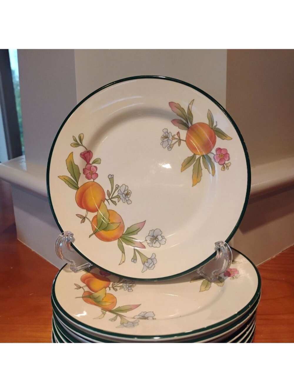 Set of 2 Cloverleaf Peaches and Cream - Tea Side Salad Dessert 7" Plates England